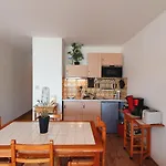 Agreable T2 Parking Prive 4 Personnes - Rossiconciergerie - Linge En Option
